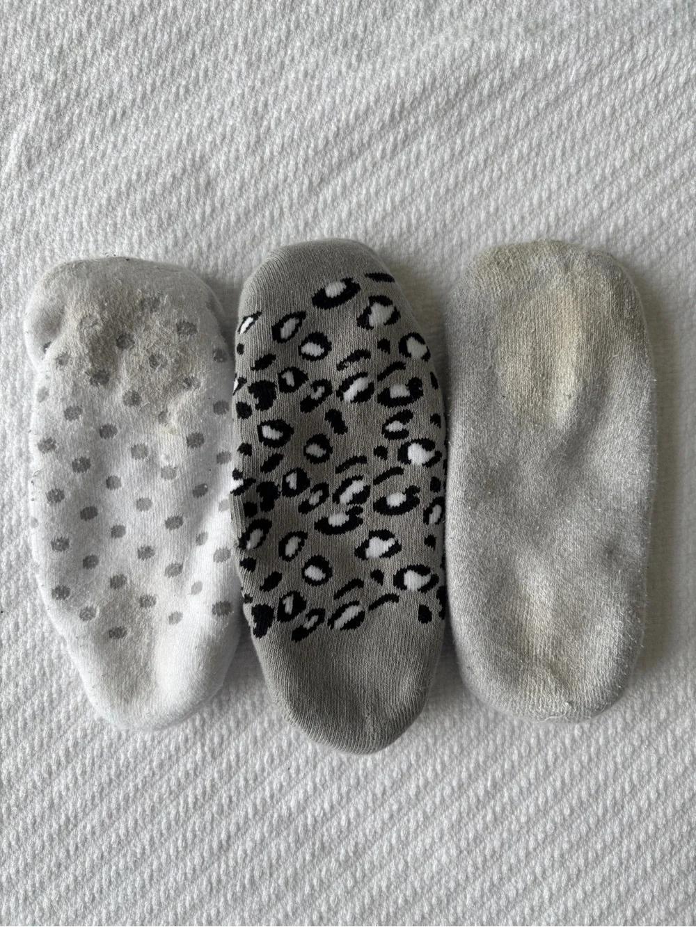 Girls Gray Ballet No-Show Socks with Cross Straps - 3 Pack